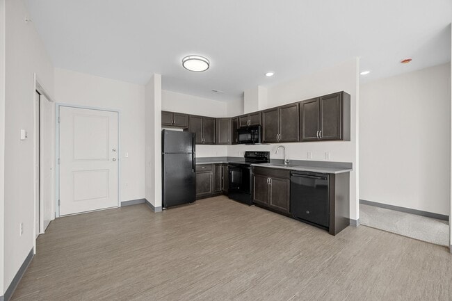 Stone Ridge Apartments & Townhomes