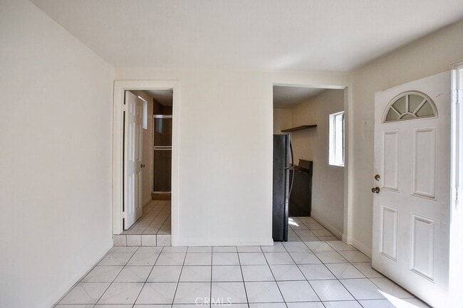 Photo - 607 Camulos St