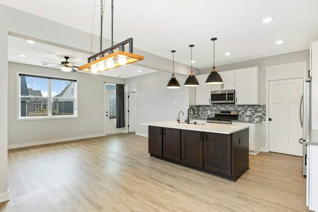 Photo - 7070A 181st Street West