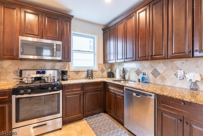 45 Highland Ave Unidad 1