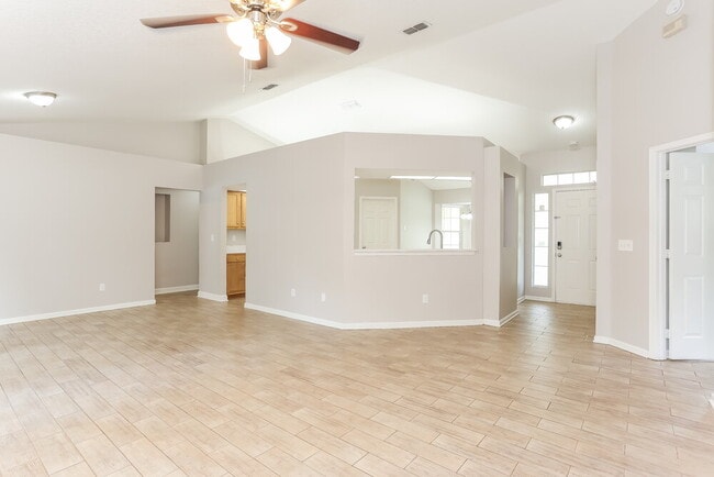 Photo - 4408 Jiggermast Ave