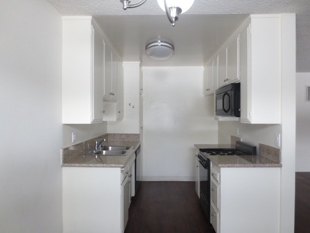 Photo - 447 W Elk Ave Unidad 9