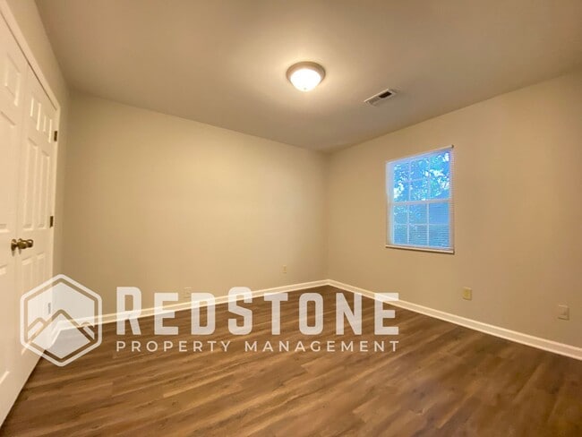 Photo - 221 Quintas Ave Unit D