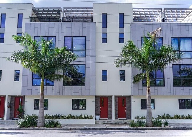 Building Photo - 814 2nd Ave N