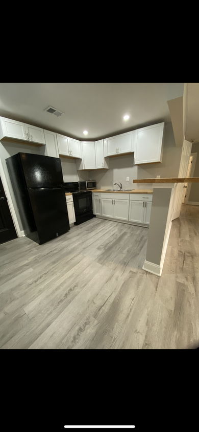 Photo - 202 Hillcrest Ave-