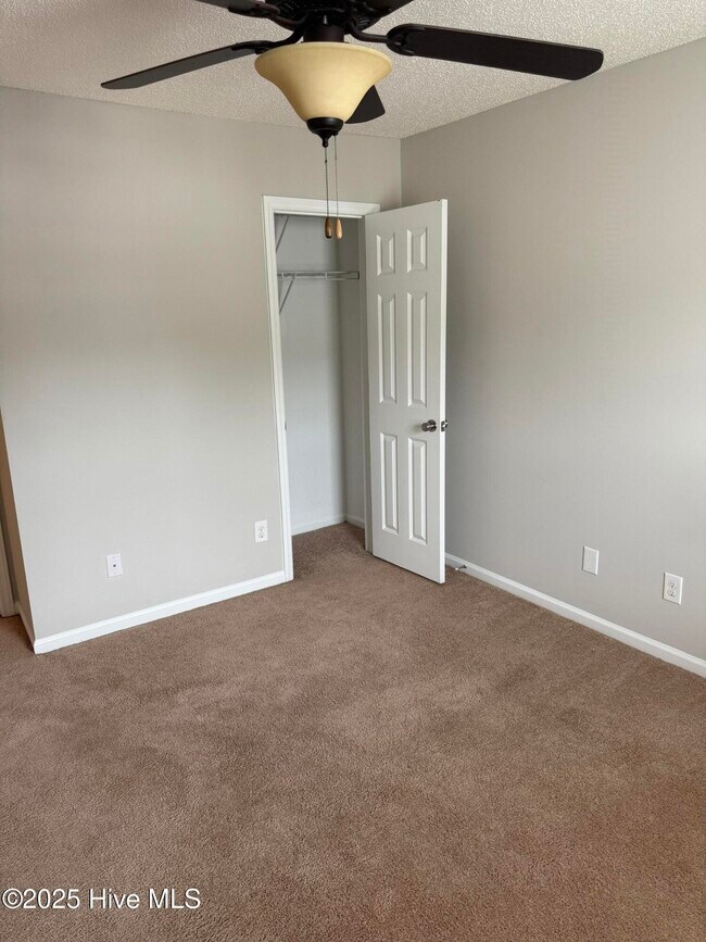 Photo - 1222 Cross Creek Cir