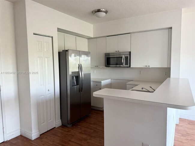 Photo - 11060 SW 196th St Unit 512