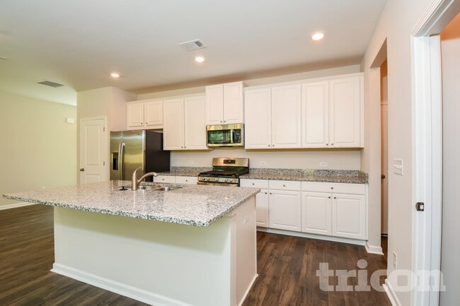 Photo - 152 Chapelcrest Ln