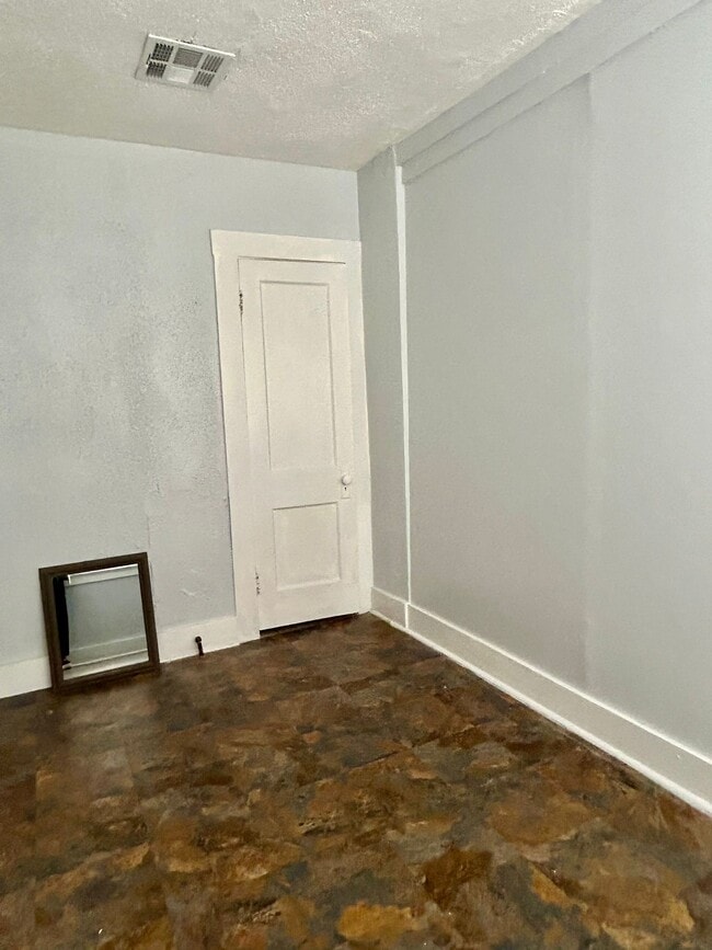 Photo - 2817 Nashville Ave