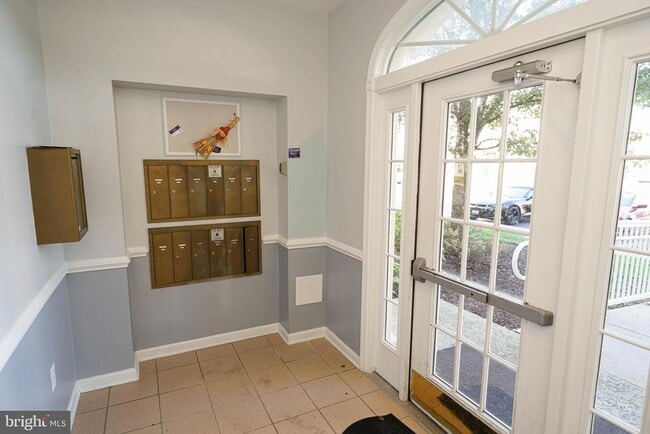 2003 Whispering Ponds Ct Unit 1-C