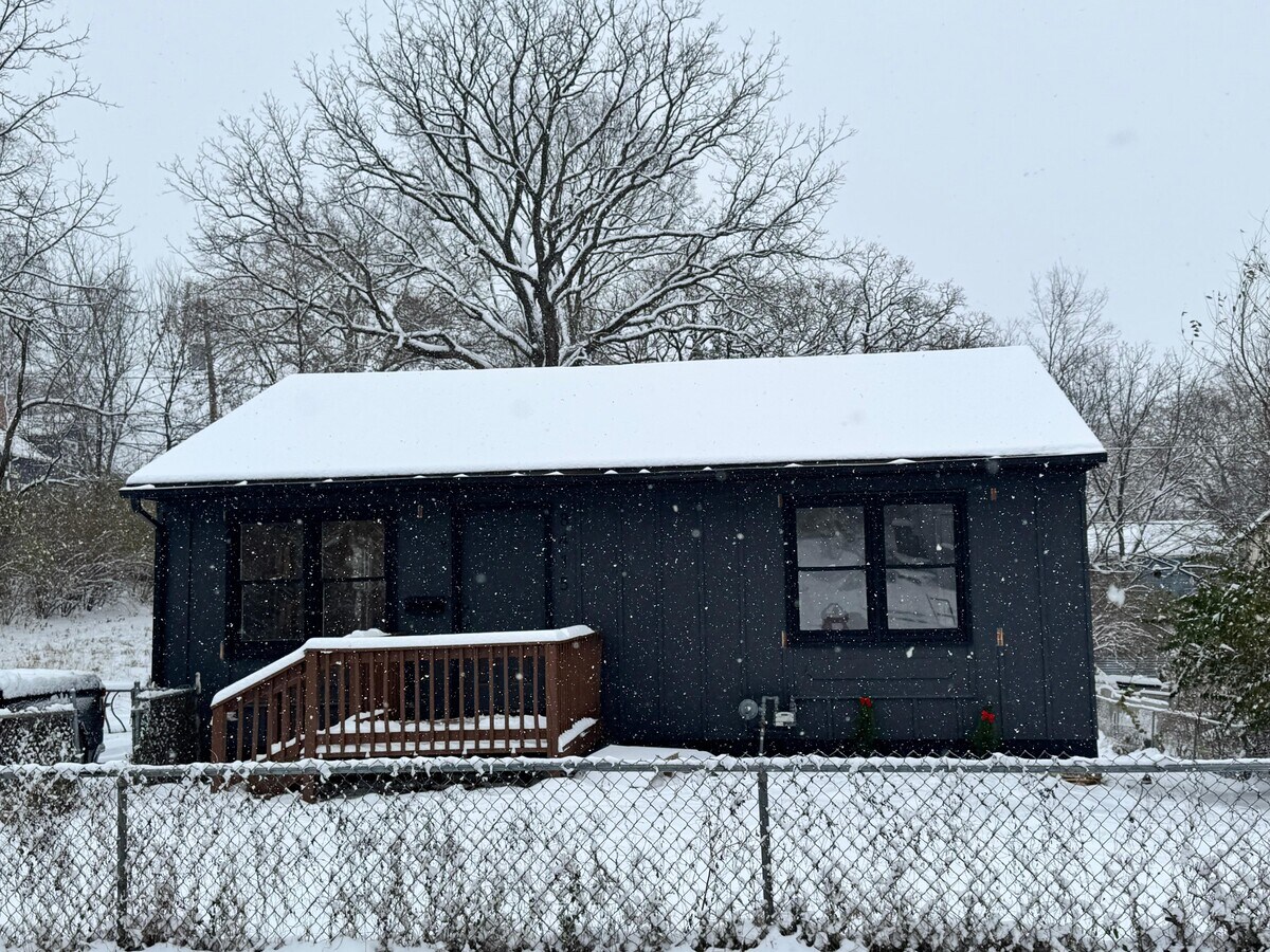 Photo - 8415 Park Ave