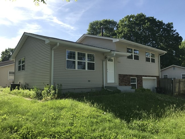 Building Photo - 7918 9th St W