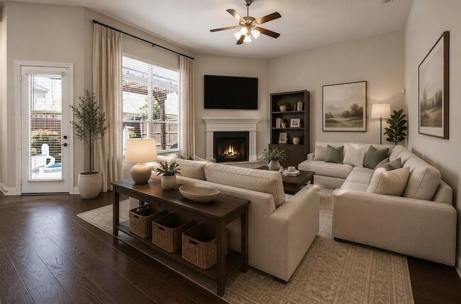 Photo - 3323 Royal Ridge Dr