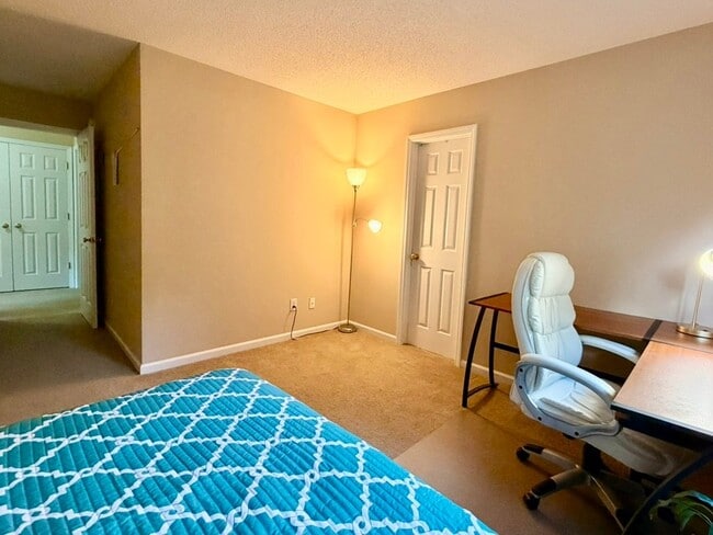 Photo - 2605 Farlow Gap Ln