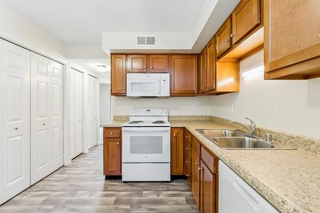 Arbor - Kitchen - Partridge Meadows Apartments