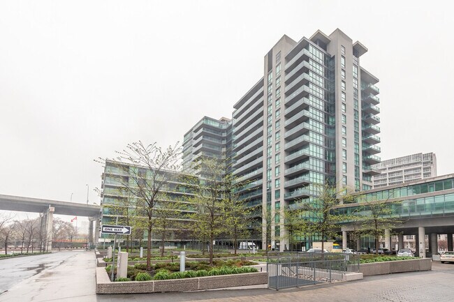 Photo - 211 Fort York Blvd Unit SI ID1345927P
