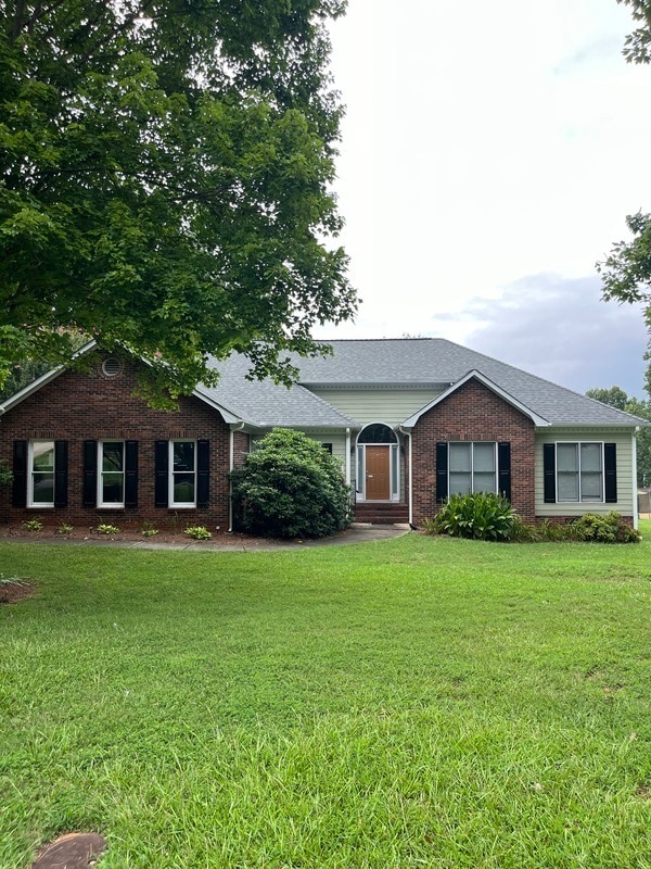 Building Photo - 2234 Londonderry Dr Rental
