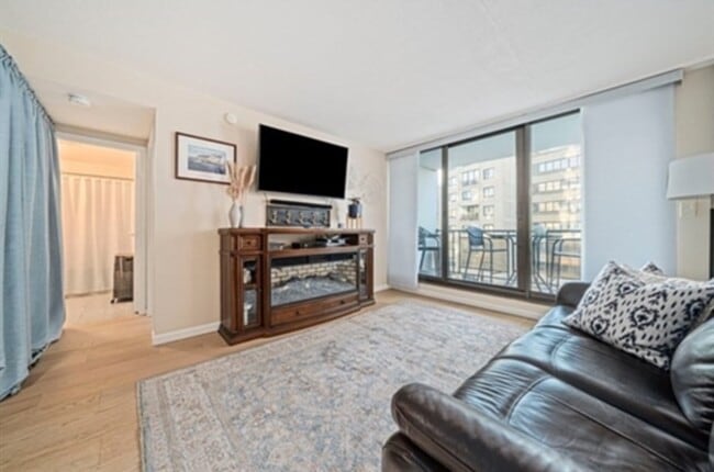 Photo - 73 Broad Reach Unit T44C