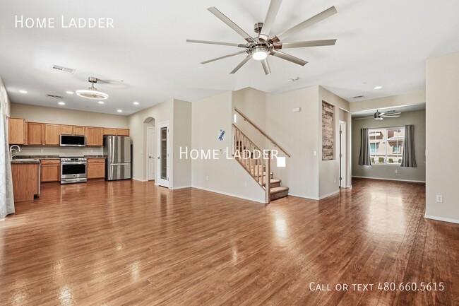 Photo - 1429 E Elgin St