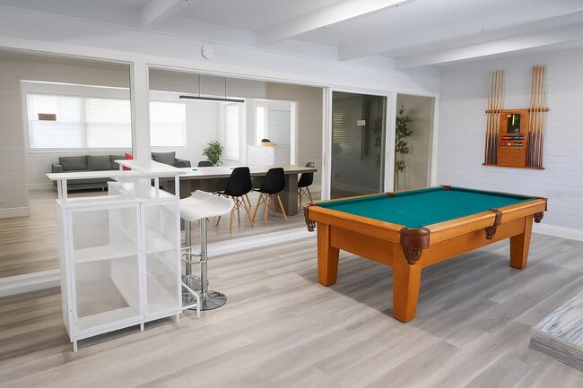 Photo - 2326 S Peninsula Dr