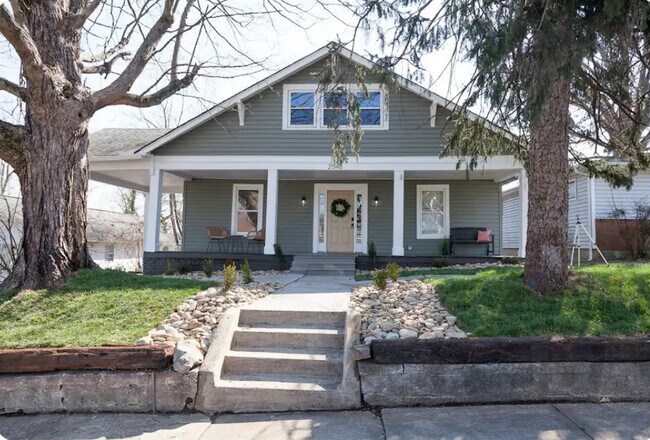 Photo - 2548 Jefferson Ave House