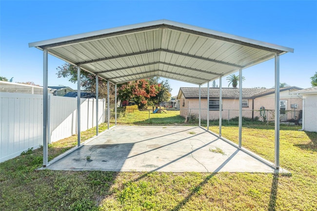 Photo - 7321 Parrot Dr