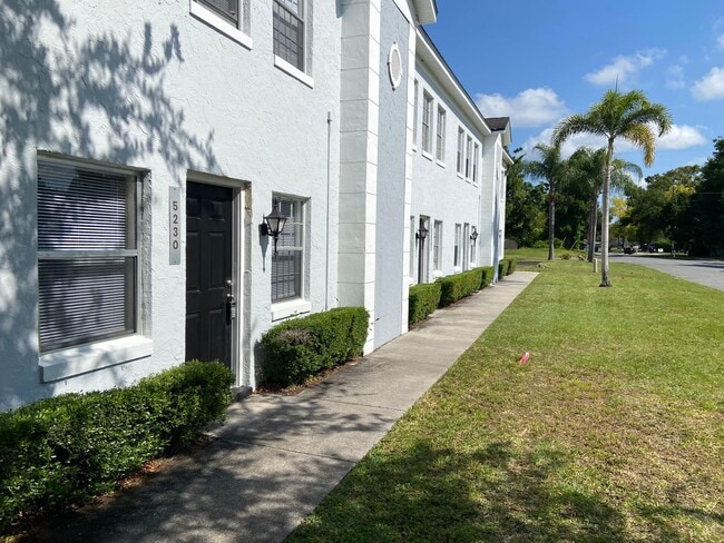 One Bedroom, One Bath Apartment - Priced t... - One Bedroom, One Bath Apartment - Priced t... Unit P1: Piazza Park #5230