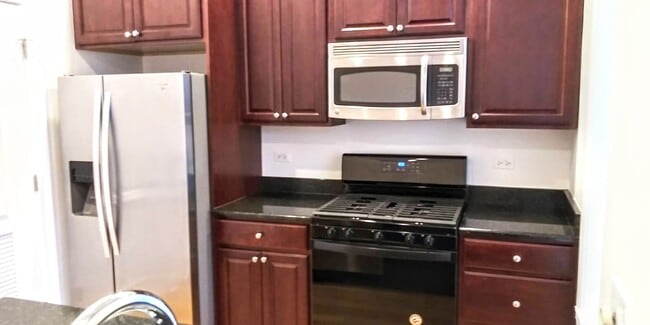 Photo - 3337 N Halsted St Unit 2