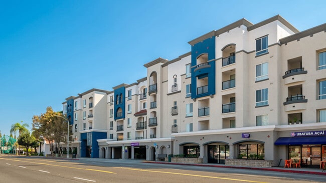 Exterior - City Pointe Apartments