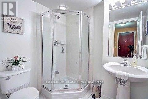 Photo - 850 Clarkson Rd S