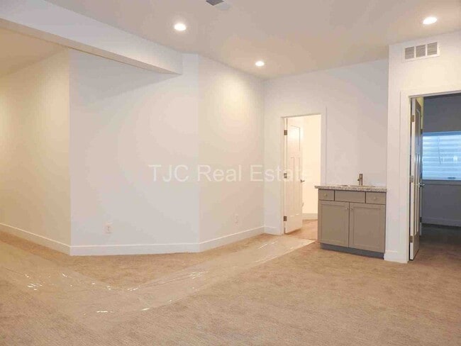 Photo - 6704 Ralston Rd Unit A