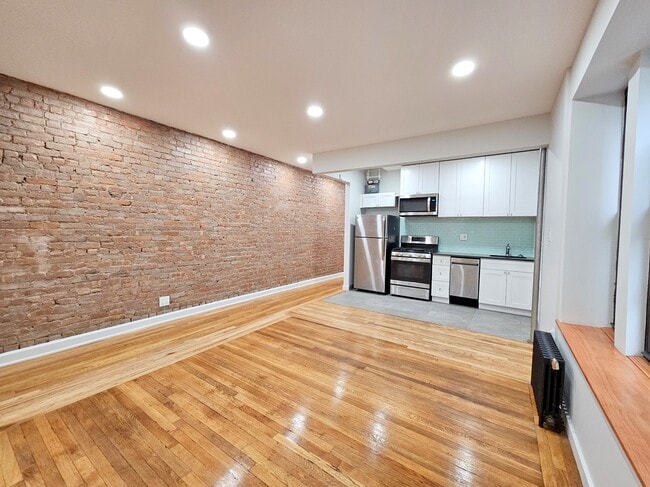 Photo - 610 W 150th St Unit 1C