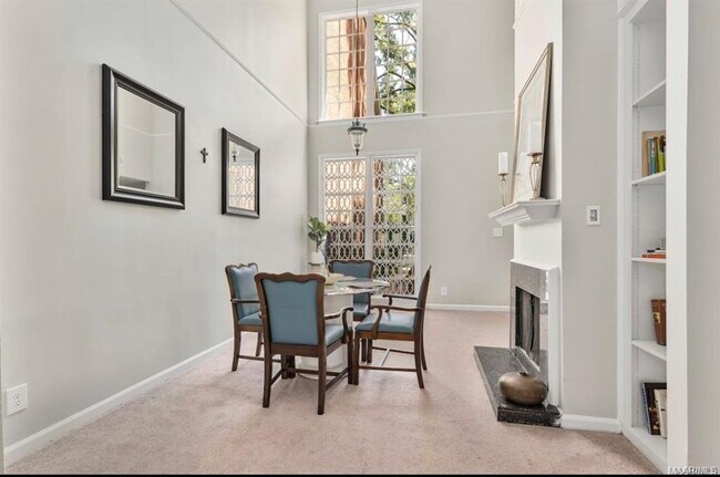 Photo - 2988 Old Farm Rd