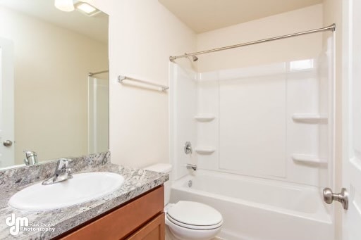 Photo - 152 Willow View Cir
