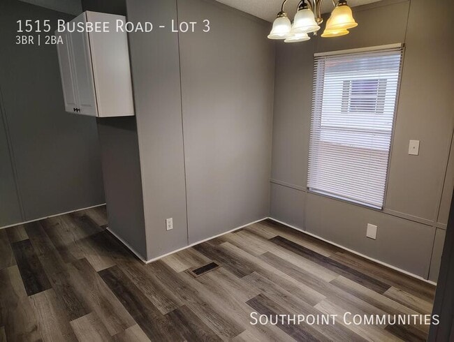 Photo - 1515 Busbee Rd