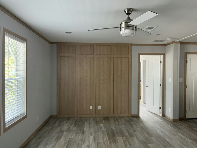 Photo - 15777 Bolesta Rd