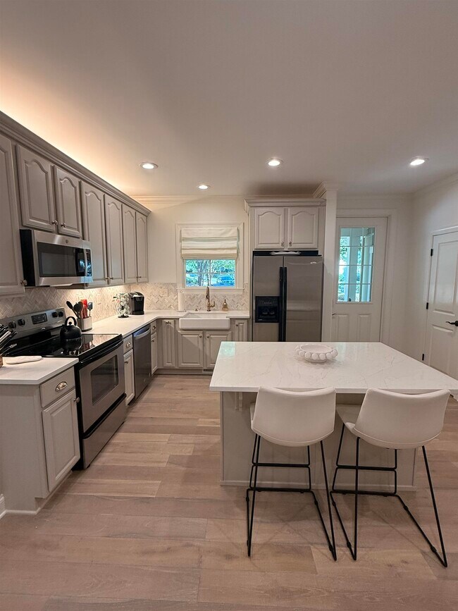 Photo - 1140 Starboard Dr