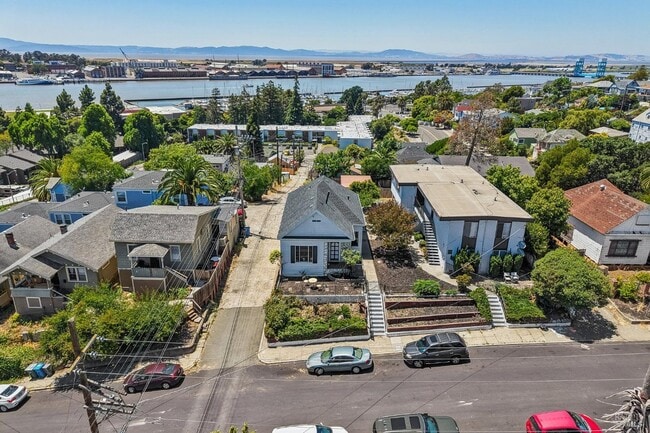 Photo - 517 Branciforte St