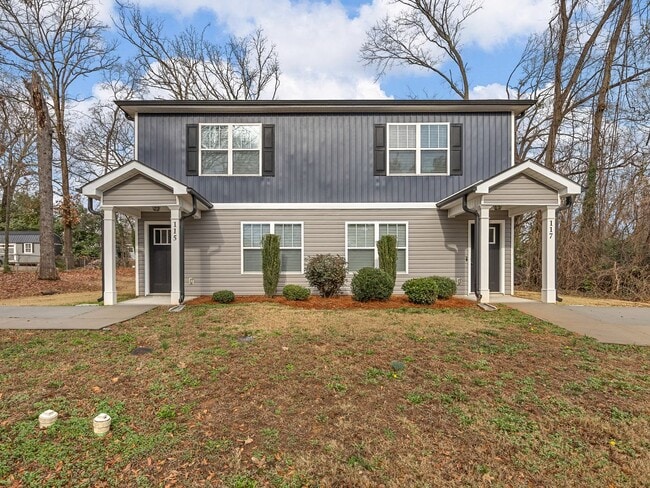 Photo - Charming two bedroom two and a half bathroom ready for you to call home!