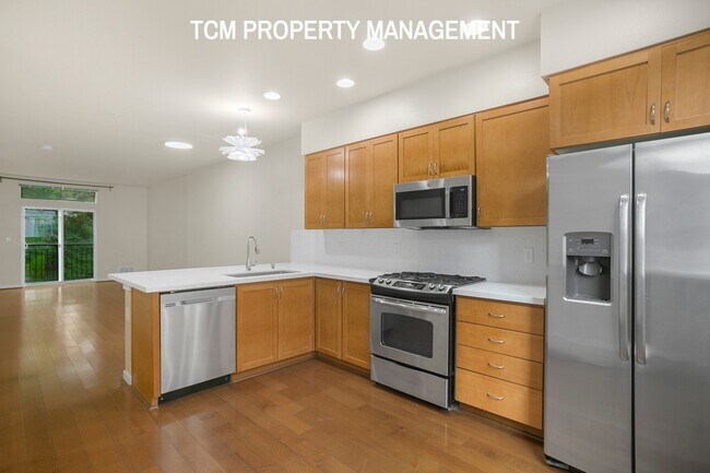 Photo - 2199 NW Moraine Pl