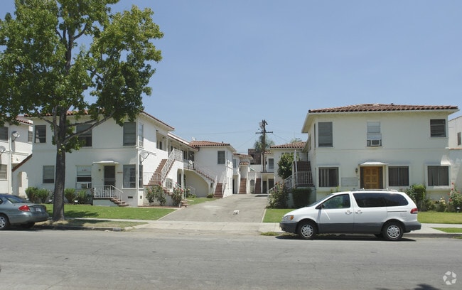 Building Photo - Evans Apartments – Modern Comfort in the Heart of Alhambra