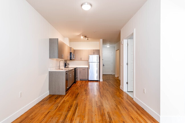 1BR, 1BA w/Den - 772SF - Living Area