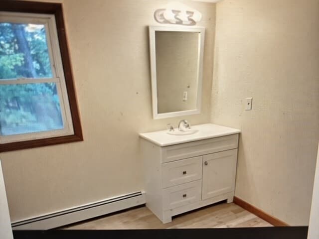 Photo - 95 R Aldrich St