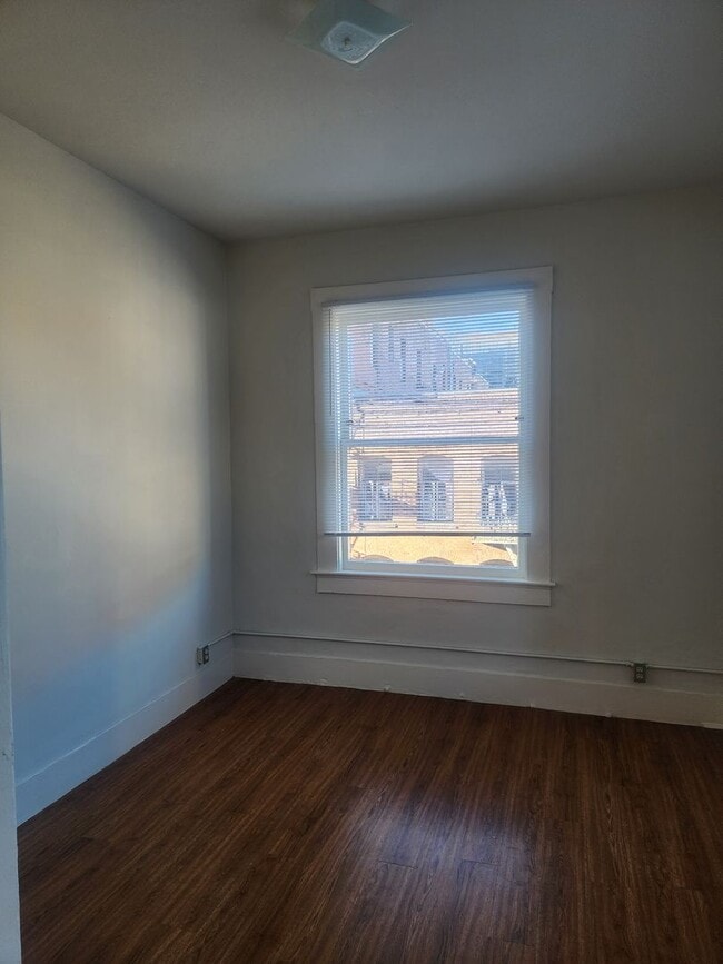 Photo - 27 St Louis Alley Unit 7