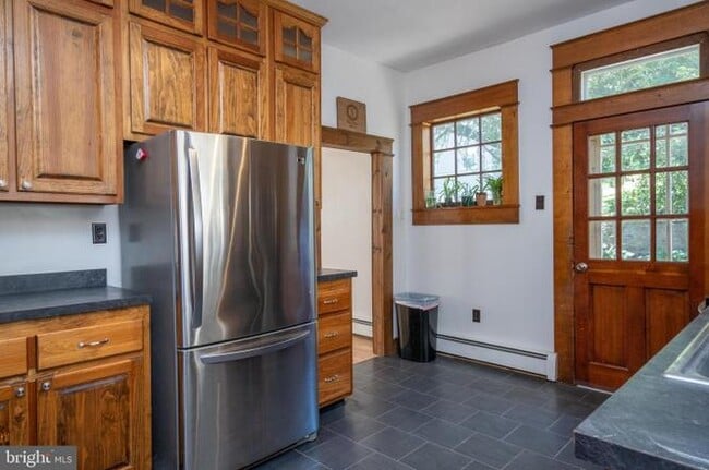 Photo - 227 walnut st