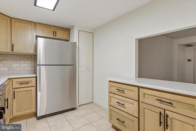 Photo - 521 Old Forge Crossing