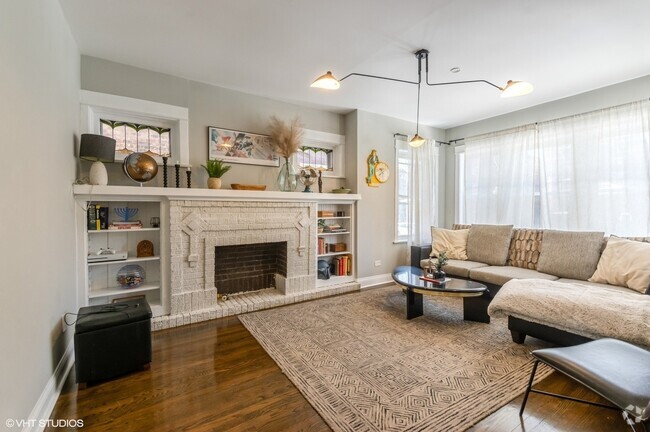 Building Photo - 3021 N Davlin Ct Unit 1 Rental