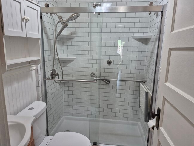 Photo - 312 E 2nd Ave