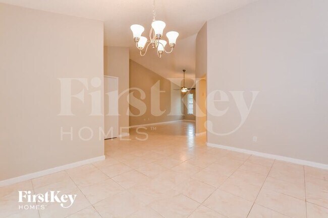 2943 Mallorn Way