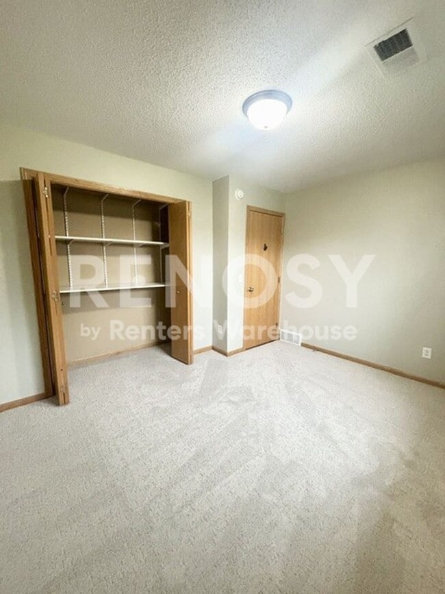 Photo - 605 SW 7th Ave